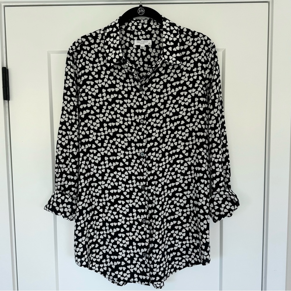 Equipment | Women’s Silk Blouse | Size L | Black with White Hearts